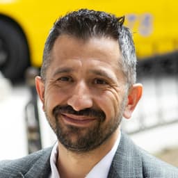 Carlos Ramírez